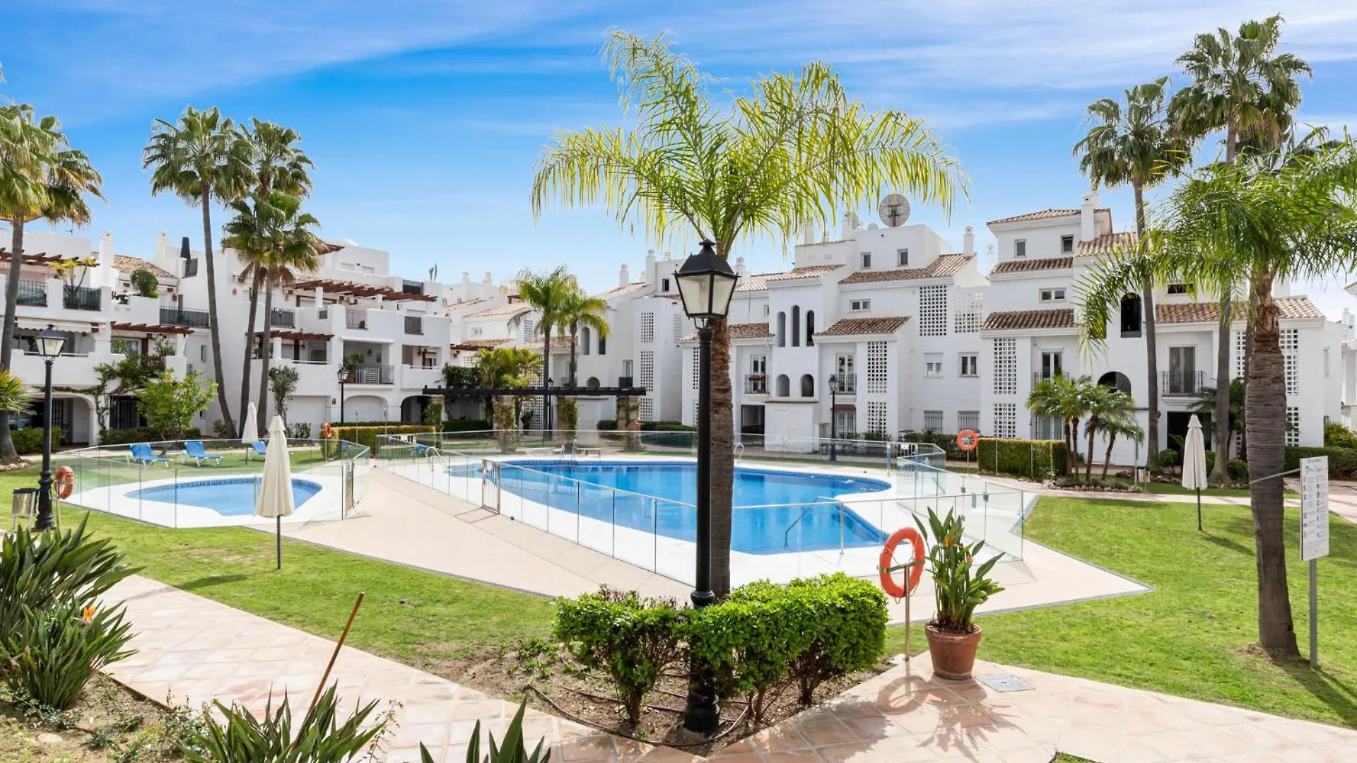 2 Bdr La Gavia Lejlighed Marbella Spanien